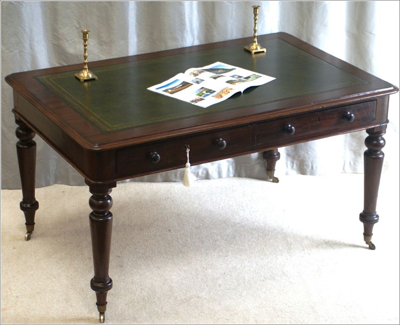 3048 Antique William IV Four Drawer Library Table